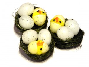 Великодній декор "Яйця з курчам", висота 3,5см 